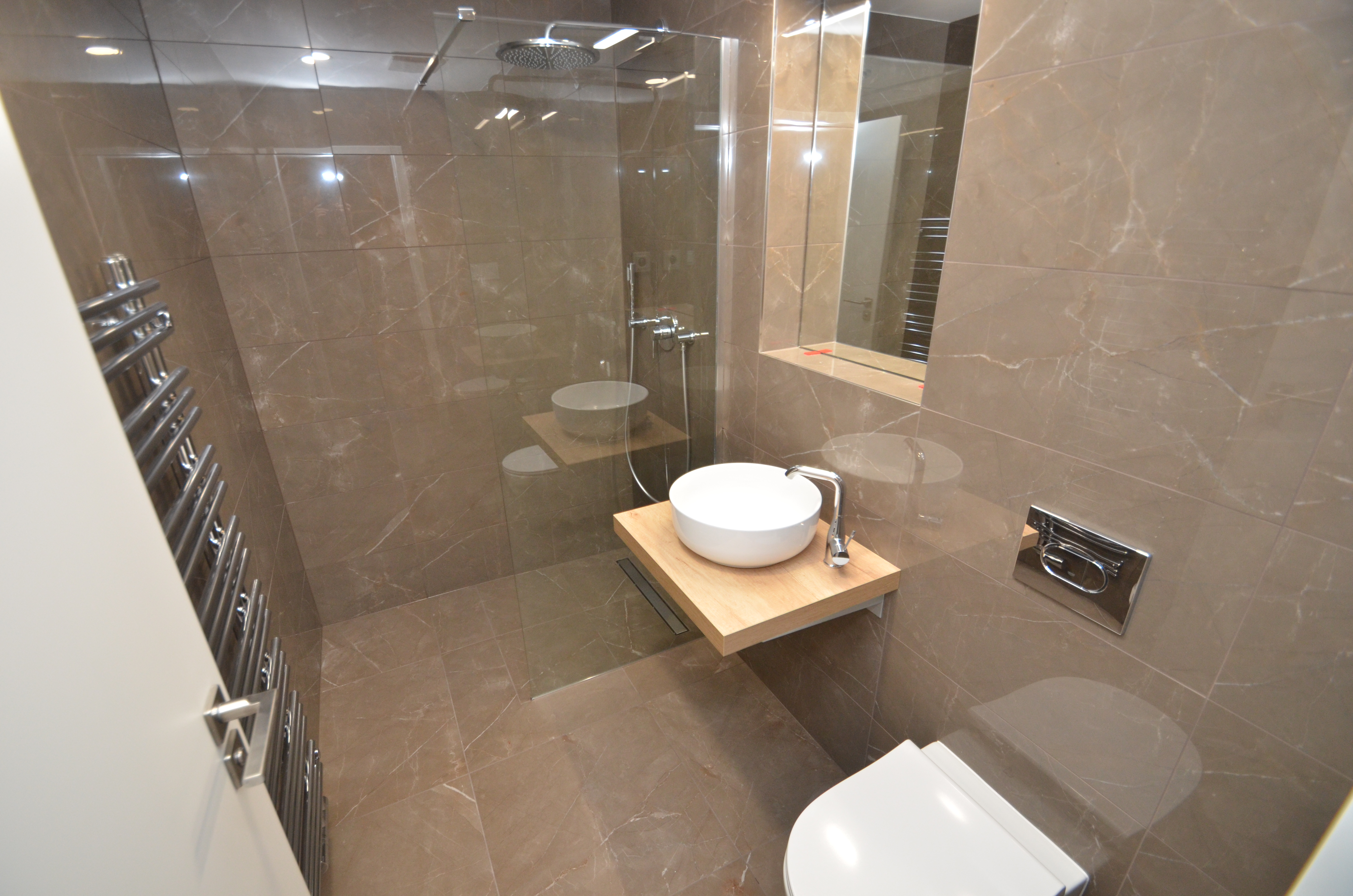 Luxusní bydlení v srdci Karlína s balkonem, 1+kk, 33,8m2
